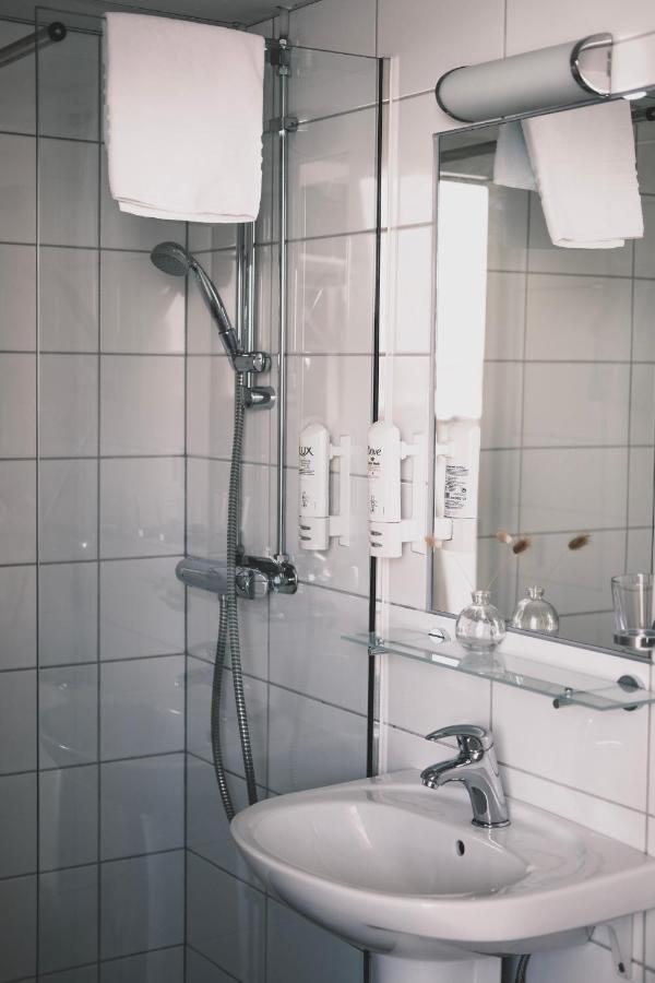 Skaergardshotellet Hoenoe 오노 외부 사진